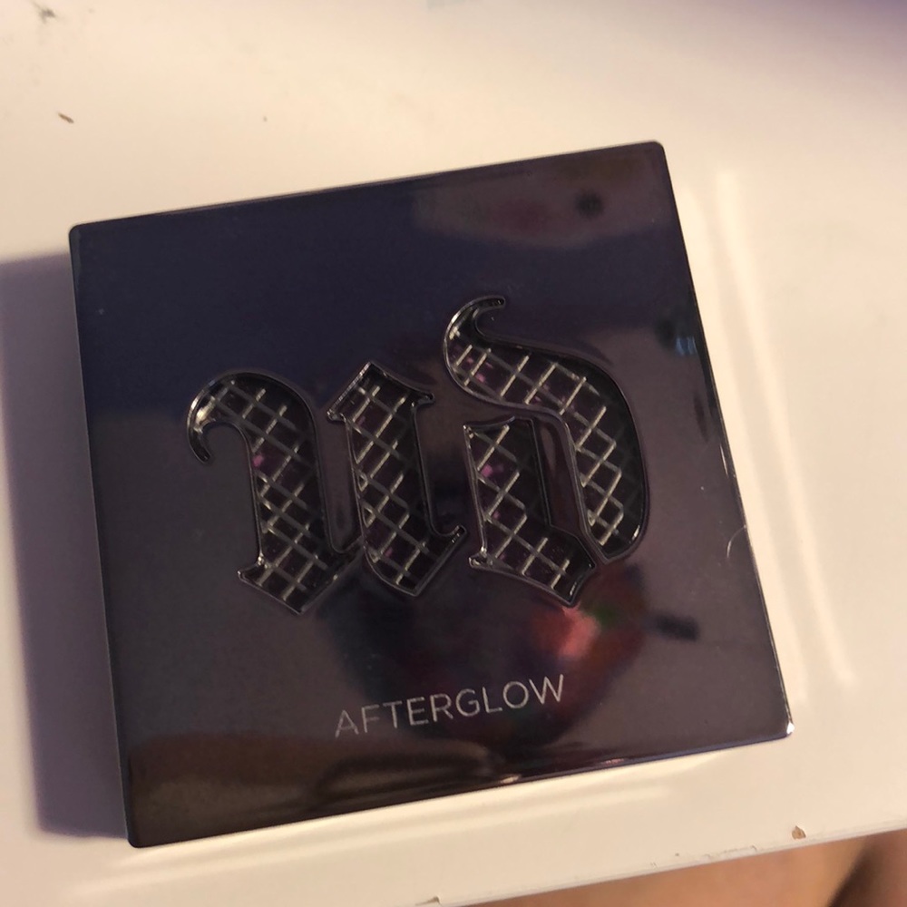 Urban decay after glow